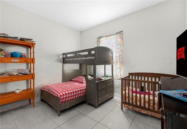 3622 41st AVE NE, Naples, FL 34120