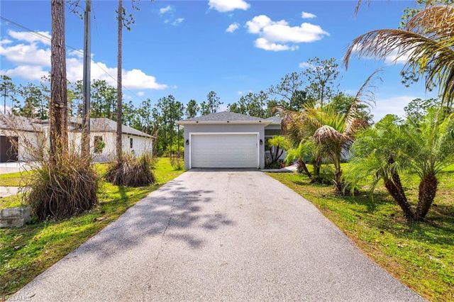 3622 41st AVE NE, Naples, FL 34120