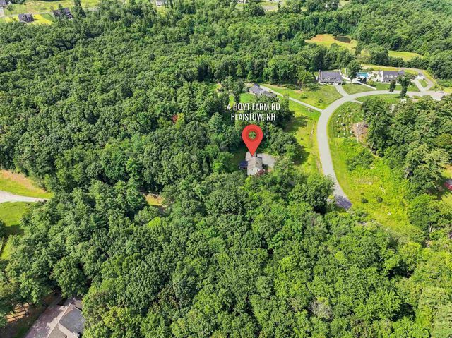 4 Hoyt Farm Road, Plaistow, NH 03865