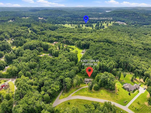 4 Hoyt Farm Road, Plaistow, NH 03865
