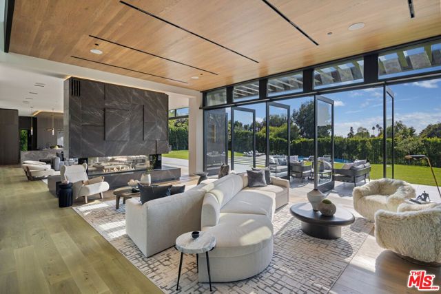 615 N Faring Road, Los Angeles, CA 90077