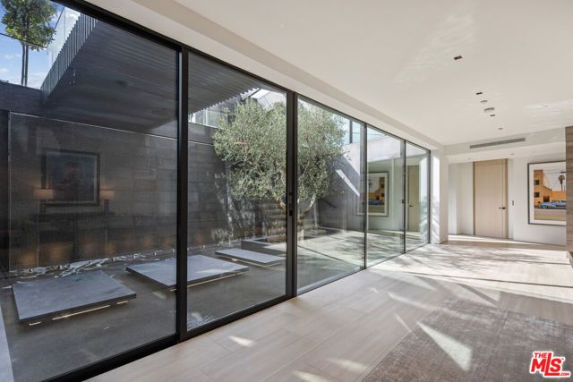 615 N Faring Road, Los Angeles, CA 90077