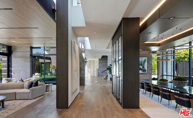 615 N Faring Road, Los Angeles, CA 90077