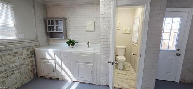 1077 Kittrell ST, Norfolk, VA 23513