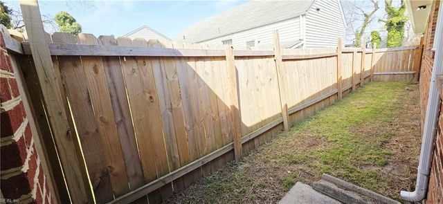 1077 Kittrell ST, Norfolk, VA 23513