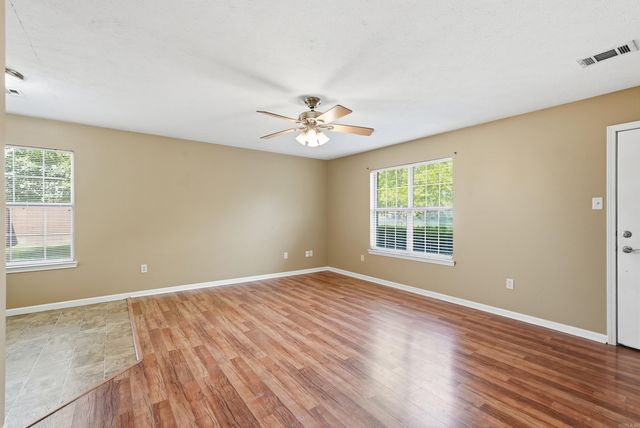 3425 Antietam Dr, Conway, AR 72032