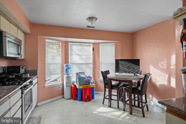 158 BAKER AVE, Atco, NJ 08004