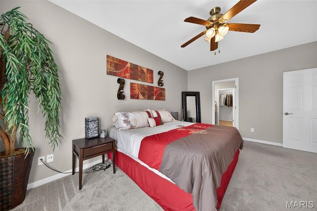305 Newport Drive, St Peters, MO 63376