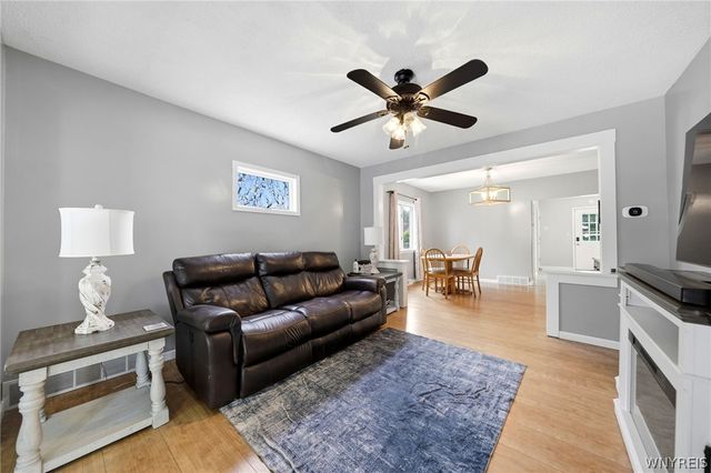 42 Wichita Road, West Seneca, NY 14224