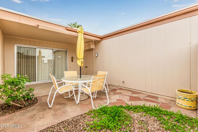 10913 W COGGINS Drive, Sun City, AZ 85351