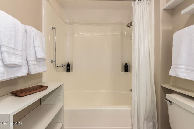 10913 W COGGINS Drive, Sun City, AZ 85351