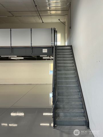 1975 Alpine Way, Bellingham, WA 98226