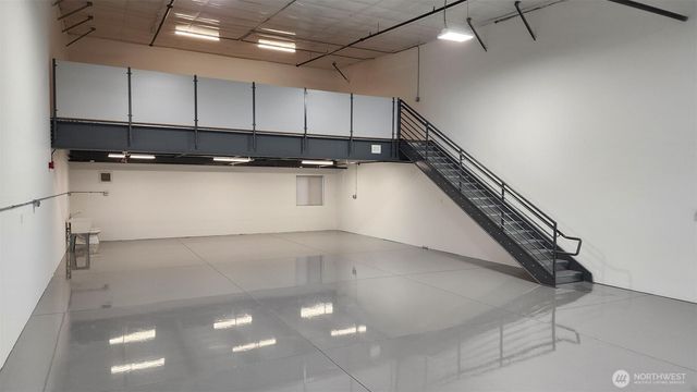 1975 Alpine Way, Bellingham, WA 98226