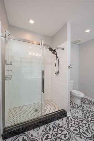715 52nd St, Lawrenceville, PA 15201