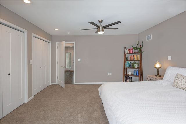 715 52nd St, Lawrenceville, PA 15201
