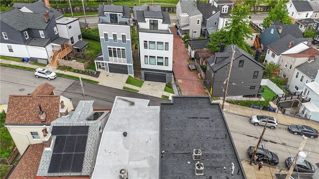 715 52nd St, Lawrenceville, PA 15201
