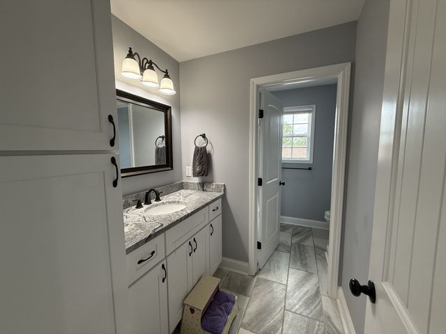802 E Main St, Watertown, TN 37184