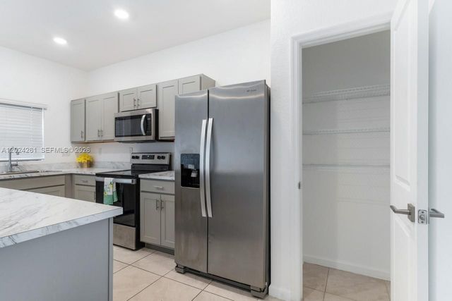 1170 SW 7th Ct 1170, Florida City, FL 33034