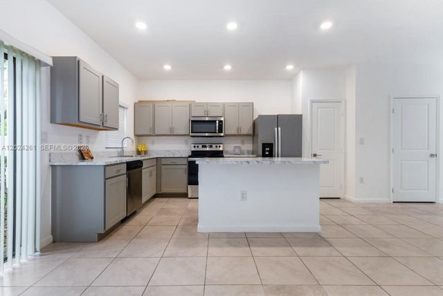 1170 SW 7th Ct 1170, Florida City, FL 33034