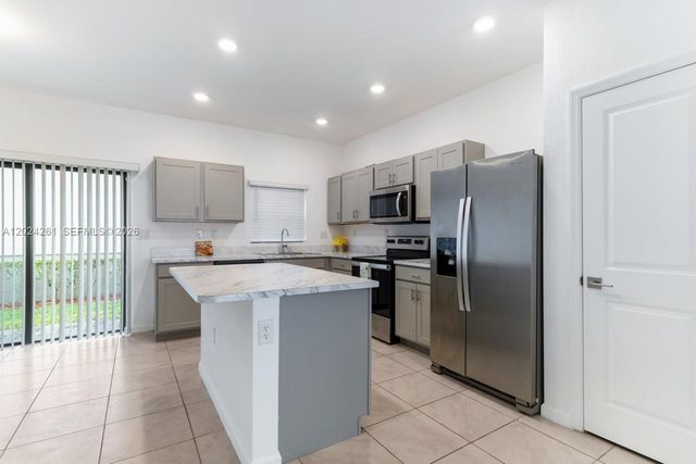 1170 SW 7th Ct 1170, Florida City, FL 33034