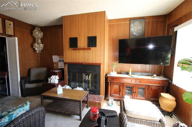 2130 Olympic Drive, Colorado Springs, CO 80910