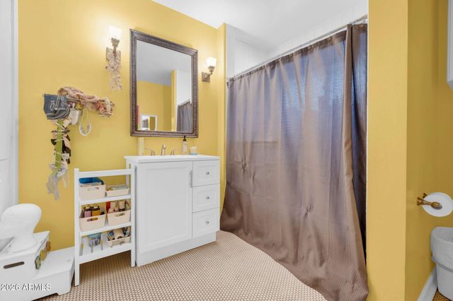 345 E ORANGE Drive, Phoenix, AZ 85012