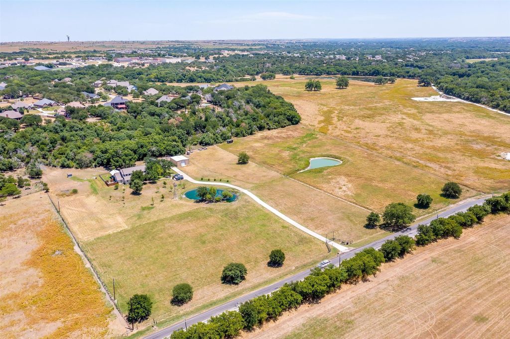 819 Old Annetta Road, Aledo, TX 76008