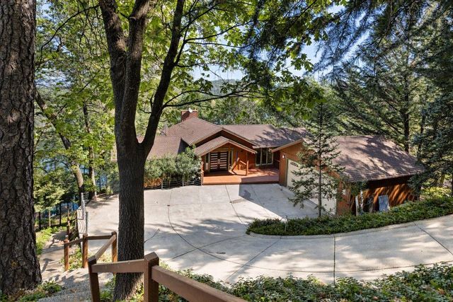 18136 Chaparral Dr, Penn Valley, CA 95946