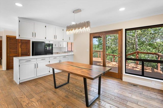 18136 Chaparral Dr, Penn Valley, CA 95946
