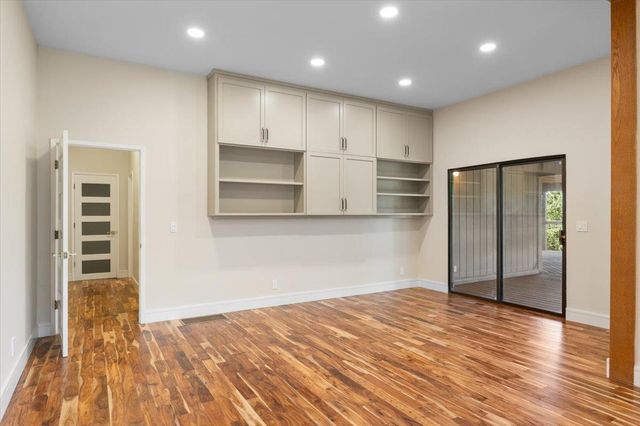 18136 Chaparral Dr, Penn Valley, CA 95946
