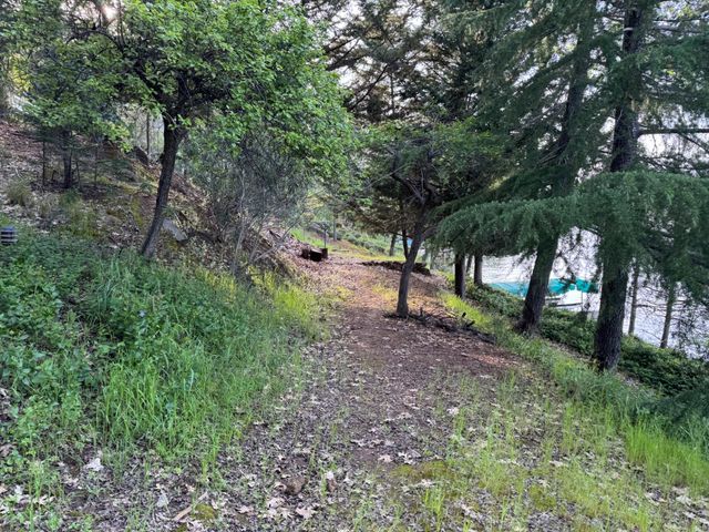 18136 Chaparral Dr, Penn Valley, CA 95946