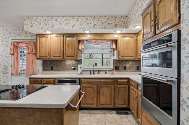 401 Lake Avenue, Signal Mountain, TN 37377