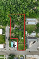 1918 Pass Road, Gulfport, MS 39501