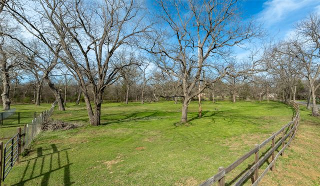 785 Trail Road, Denison, TX 75021