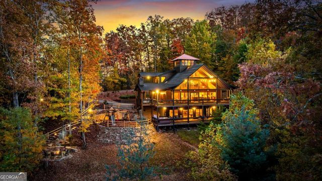 904 Raccoon Road, Blue Ridge, GA 30513