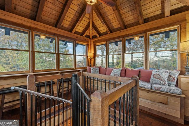 904 Raccoon Road, Blue Ridge, GA 30513