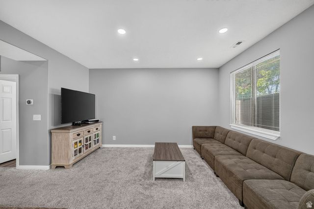 6714 S PINES WAY, West Jordan, UT 84084