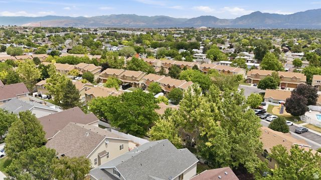 6714 S PINES WAY, West Jordan, UT 84084
