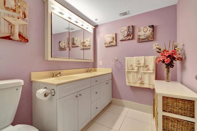 2403 Antigua Circle D2, Coconut Creek, FL 33066