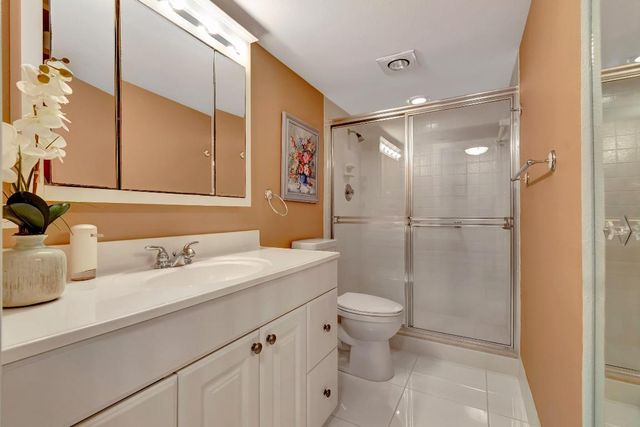 2403 Antigua Circle D2, Coconut Creek, FL 33066