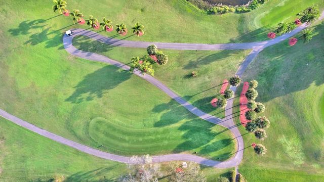 2403 Antigua Circle D2, Coconut Creek, FL 33066