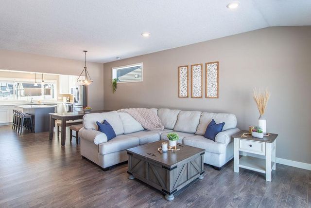 1601 18th Avenue NW, Willmar, MN 56201