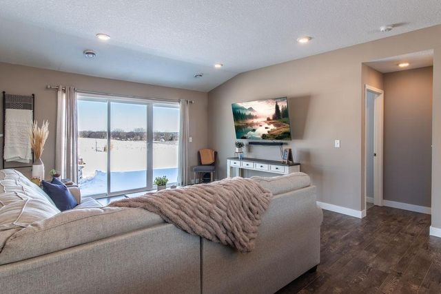 1601 18th Avenue NW, Willmar, MN 56201