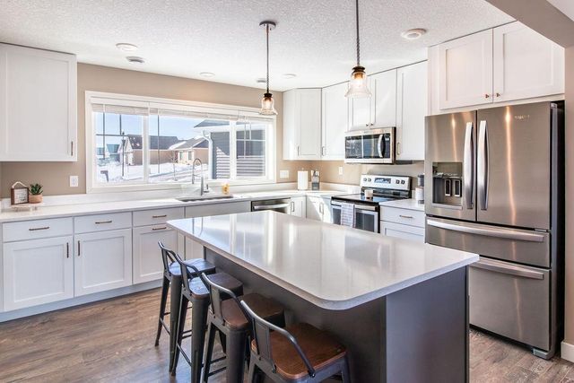 1601 18th Avenue NW, Willmar, MN 56201