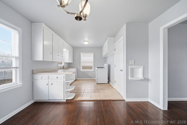 1744 S Lakewood Avenue, Tulsa, OK 74112