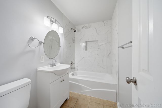 1744 S Lakewood Avenue, Tulsa, OK 74112