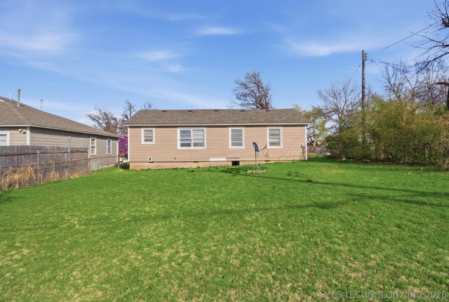1744 S Lakewood Avenue, Tulsa, OK 74112