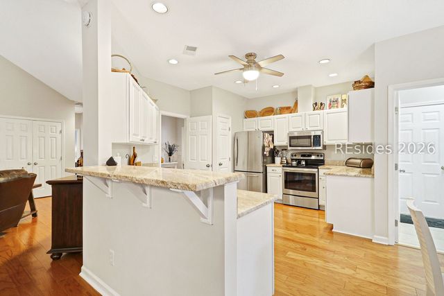 3 Crabtree Ln, Bluffton, SC 29910