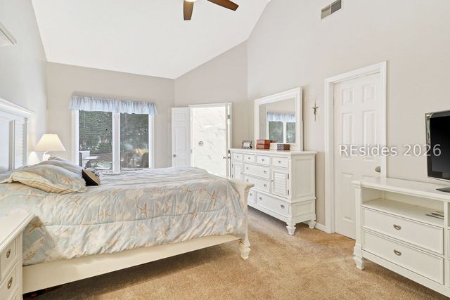 3 Crabtree Ln, Bluffton, SC 29910
