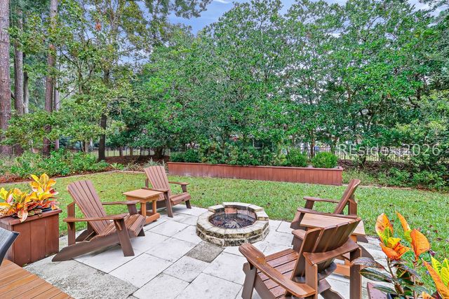 3 Crabtree Ln, Bluffton, SC 29910